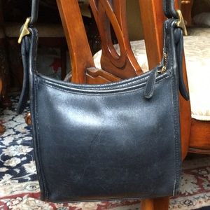 Vintage Coach black leather crossbody bag